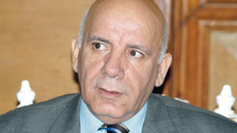 الحكومة تقرر توسيع القائمة إلى اللحم والبيض والبصل