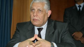 معادلة الشهادة بين دكتوراه “آل آم دي” والنظام الكلاسيكي ترهن السنة الجامعية