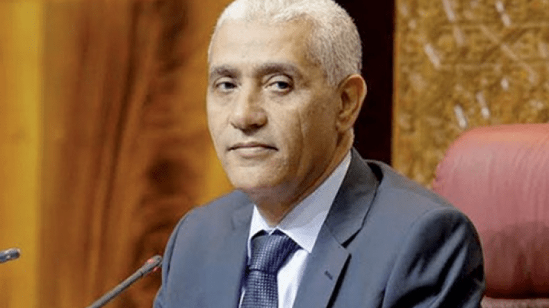 لا توقظوا الأطفال لصلاة الفجر ولا تُجلسوهم تحت الشمس لصلاة الجمعة!