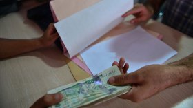 “مير” متهم بطلب رشوة بـ30 مليونا من مواطن بمعسكر