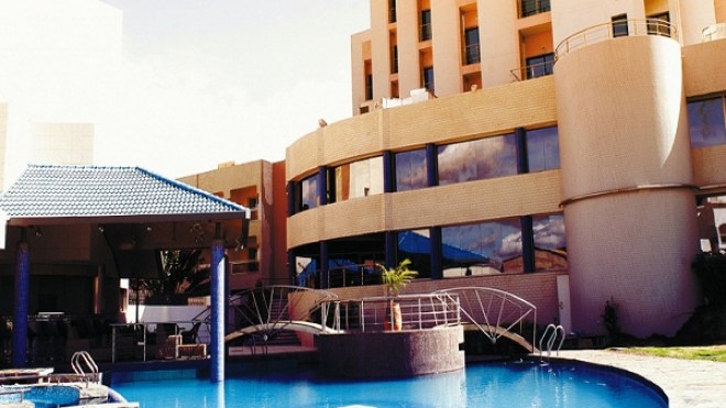 الخضر سيقيمون بفندق”راديسون بلو” قبل لقاء مالي