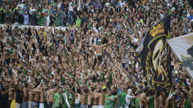 “العنف” يهدد “الخضر” والمنتخبات المشاركة في “كان” 2015 بالمغرب