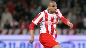 جبور يتمرّغ فوق النعيم!