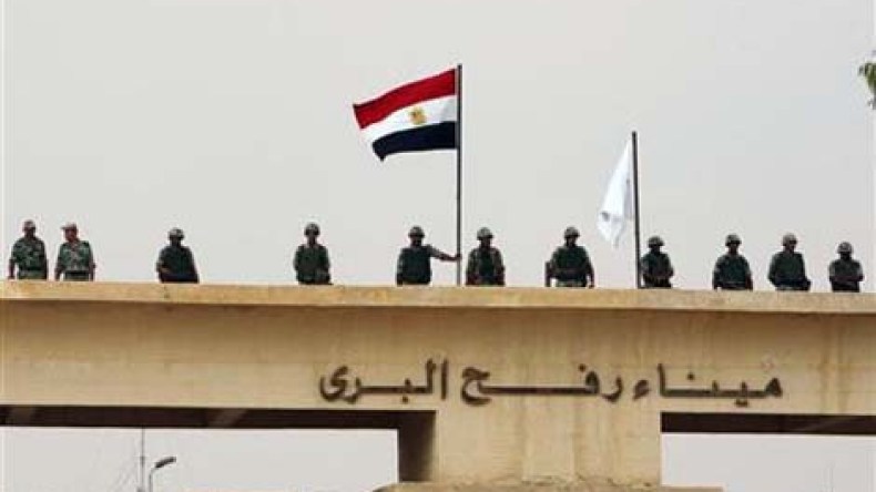 مصر تغلق معبر رفح لأجل غير مسمى