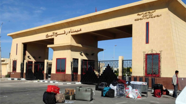 مصر: إحباط محاولة تفجير أبراج مراقبة في رفح
