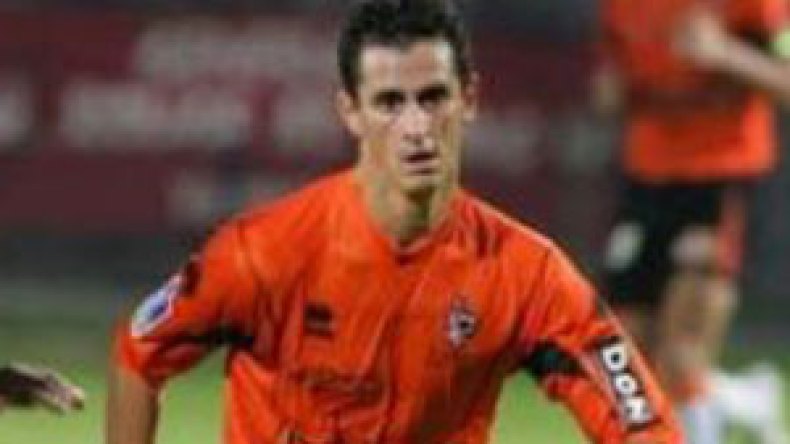 عنتر‮ ‬يحي‮ ‬يمنح‮ ‬التعادل‮ ‬لبوخوم