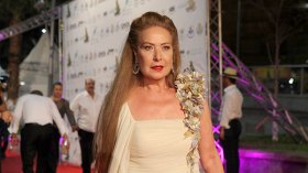 هذا ما فعلته “رغدة” بالقنوات التلفزيونية في وهران!