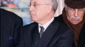 ‮الوزير‭ ‬السابق‭ ‬عبد‭ ‬العزيز‭ ‬رحابي‭ ‬لـ‮”‬الشروق‮”‬‭:”‬التنمية‭ ‬الاقتصادية‭ ‬الحقيقية‭ ‬تحتاج‭ ‬إلى‭ ‬ديمقراطية‭ ‬حقيقية‮”‬