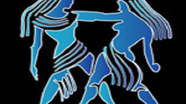 زوجتي‮ ‬مفتونة‮ ‬بأصحاب‮ ‬الرياضة‮ ‬القتالية