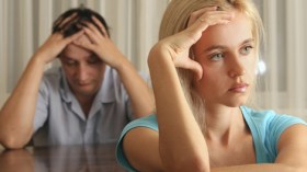 زوجتي… كتــلة غبـــاء متـحركـــة