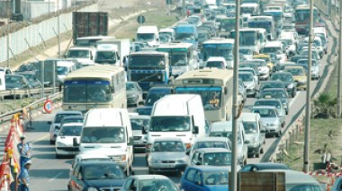 Building works for the achievement of a large road belt around Algiers make headway