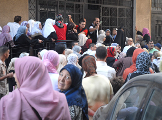 La guerre des couffins de ramadhan devant les APC