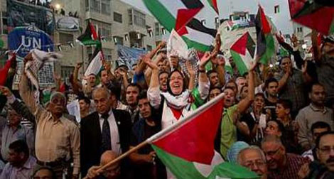 Ramallah : la foule acclame le vote sur la Palestine à l’ONU