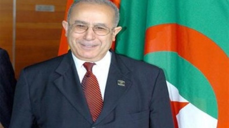 لعمامرة في زيارة رسمية إلى كندا الاثنين