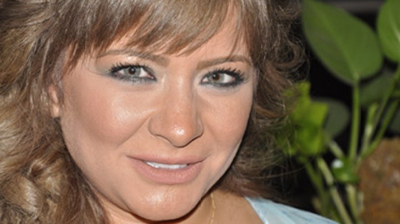 مهرجان وهران السينمائي يستضيف فنانين سوريين موالين للأسد!