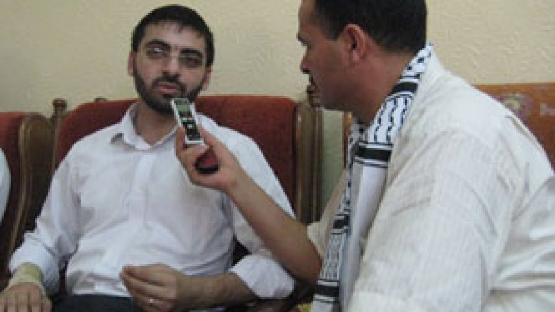 قضى ديونه، ارتدى أجمل الثياب ودعا بالشهادة فنالها