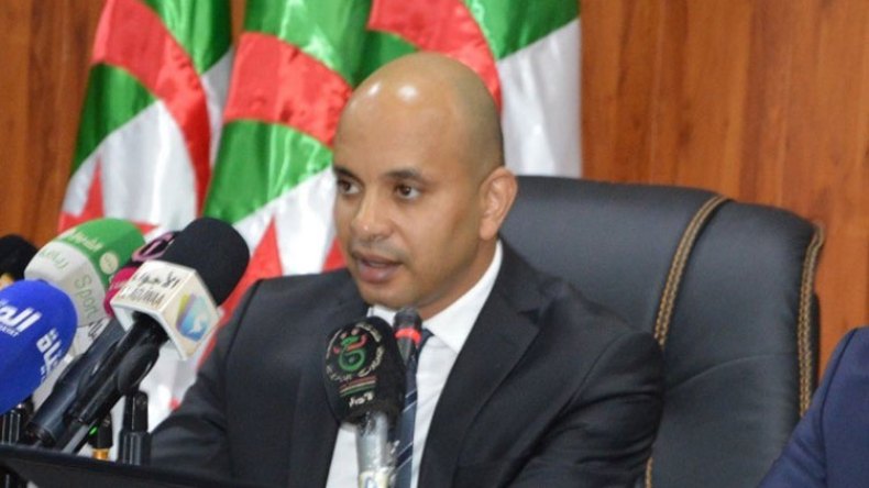 مستعدون لتنظيم “كان 2021” إن سحبت من الكاميرون