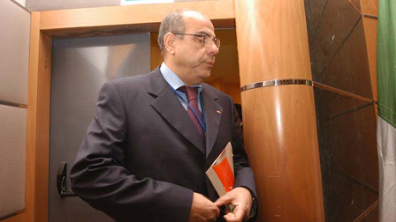 روراوة يعلن ترشحه لعهدة جديدة لرئاسة الفاف السبت المقبل