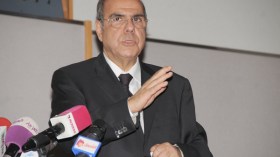 الأندية المحترفة تتحدى الفاف وتسقيف الأجور في مهب الريح