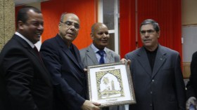 بسكرة تكرّم رئيس الفاف