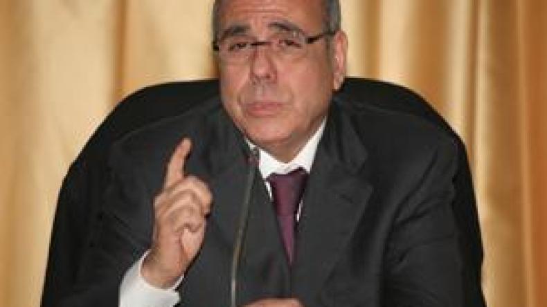 روراوة  لم  يفاتح  اللاعبين  في  قضية  علاوات  التأهل  لـ ” الكان “