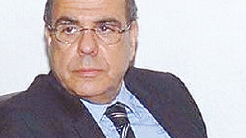 شروط  جديدة  لإعتماد  الملاعب  وتحديد  الفرق  الصاعدة