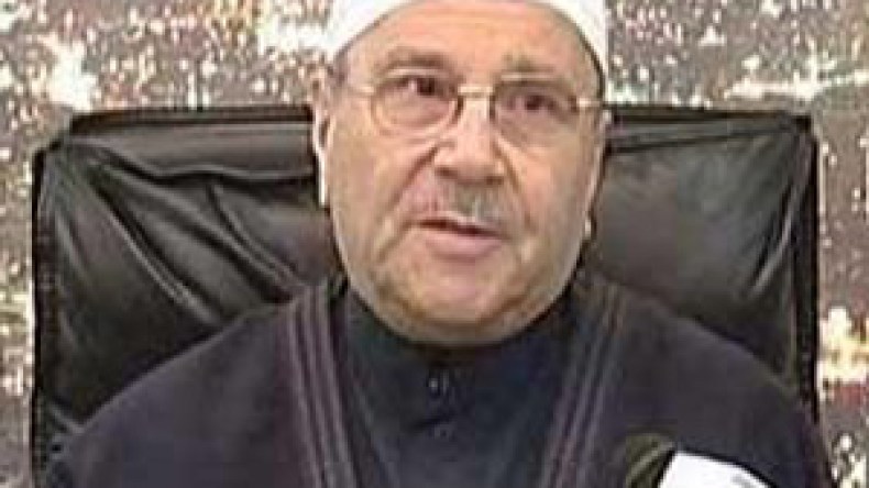 “معانقة العلم وتفويت الفرص على المتربصين خصوصية الجزائريين”