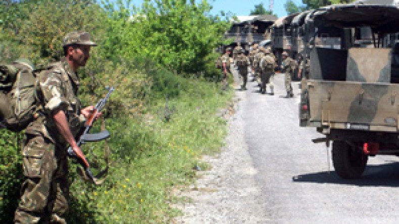 الجيش يلاحق أتباع الإرهابي “أبو إدريس” بتلمسان