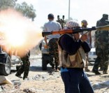 Libye: opérations de ratissage à Tripoli, les pro-CNT piétinent à Syrte