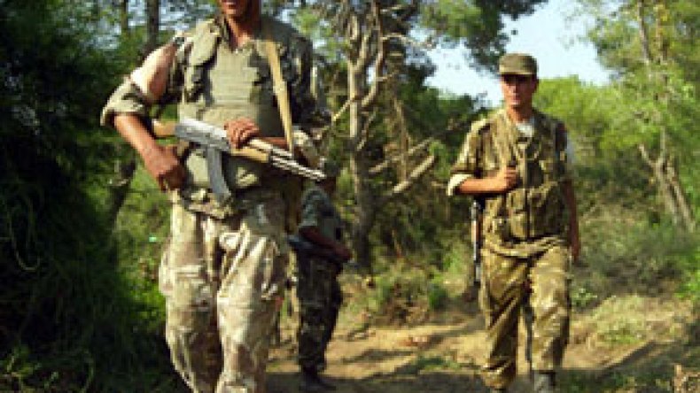 اغتيال ضابط في انفجار لغم ببلعباس