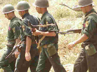 Algeria / ANP forces subject terrorist hide-outs in Jijel Mountains to heavy pounding.