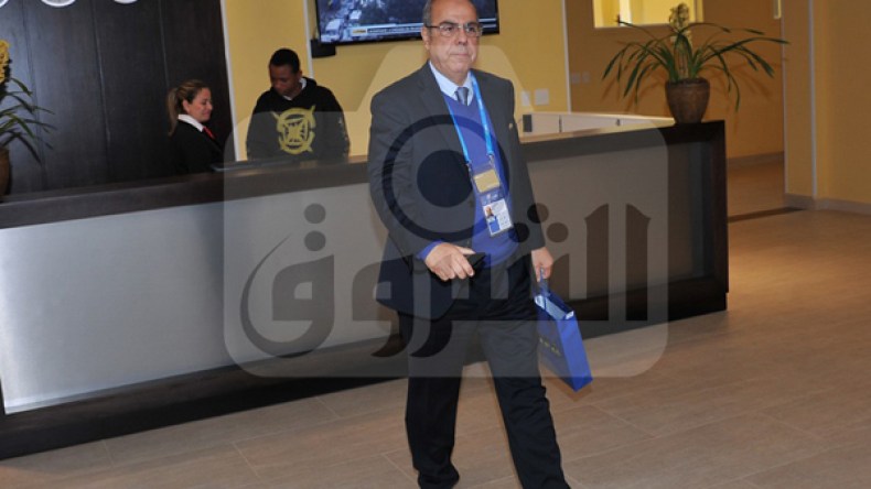 روراوة لن يبقى مع الخضر بسبب ارتباطاته مع الفيفا والكاف