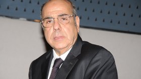 الفاف تحضر للإعلان عن مناقصة محلية دولية للبحث عن خليفة لخاليلوزيتش