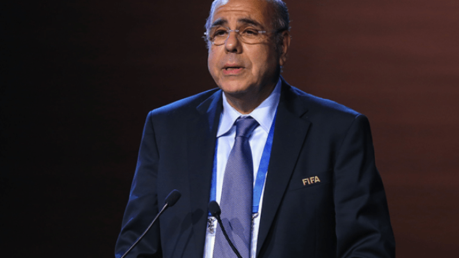 روراوة يعود إلى الكاف عبر رئاسة إحدى اللجان القانونية