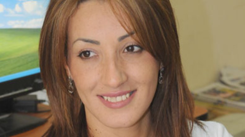 شباب عين البنيان يهددون بمسيرات للمطالبة بتحقيق في ملف سكن رزيقة فرحان