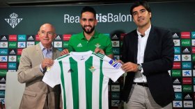 إدارة بيتيس تُقدّم بودبوز إلى وسائل الإعلام