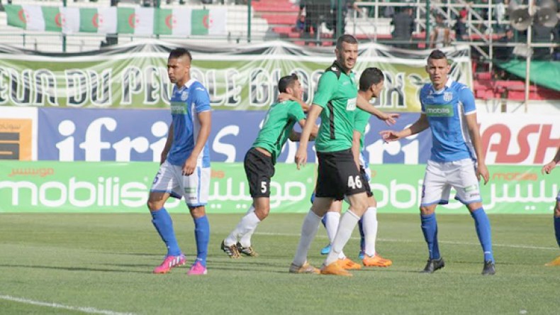 حرب باردة بين عماني والطاقم الفني ولاعبيه