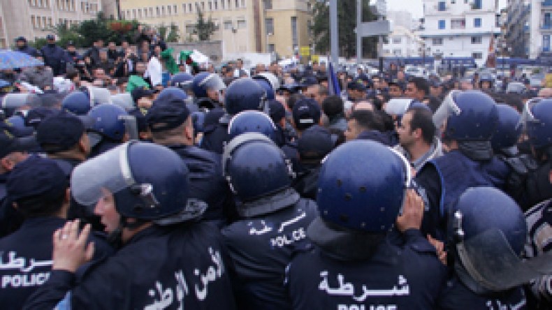 تنسيقية التغيير تطلق تجمعاتها الشعبية من وهران