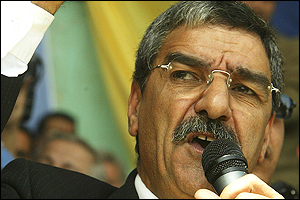 Saïd Saadi : Je poursuivrai Bouteflika et Ouyahia en justice