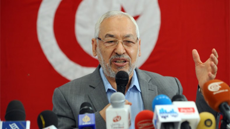 الغنوشي: لا يجوز إسقاط الحكام بالتظاهر