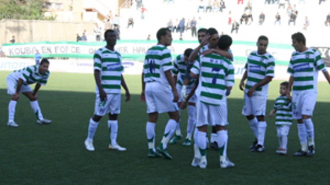 إدارة رائد القبة تؤجل استقالتها والتشكيلة تتربص بالعاصمة