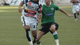 الوفاق‮ ‬يعمق‮ ‬الفارق‮ ‬ويوقف‮ ‬زحف‮ ‬الرائد