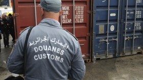 حجز ألفي كاميرا مراقبة مهربة من ليبيا بايليزي