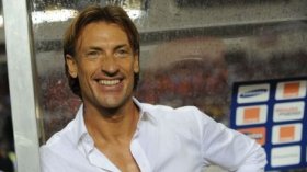 كلود لوروا: “السيرة الذاتية” لا توظّف المدرّبين