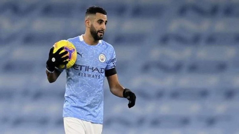 فريق من الدرجة الرّابعة يُسيل العرق البارد لِزملاء محرز