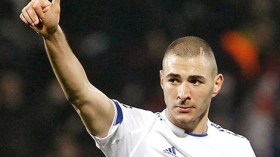 بن زيمة يخرس الإعلام الفرنسي بهدف “خرافي”