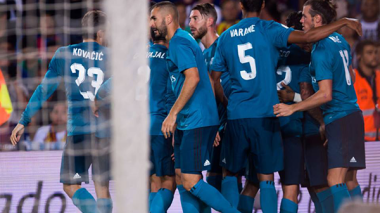 الريال يقسو على برشلونة بثلاثية