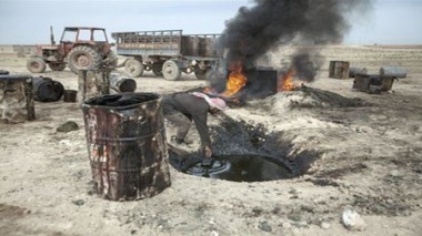 Syrie: l'UE lève partiellement l'embargo pétrolier pour aider les rebelles