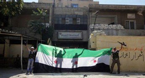 Les rebelles syriens tentent de s'emparer de la télévision d'État à Alep