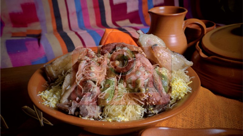 رشتة بيضاء باللحم